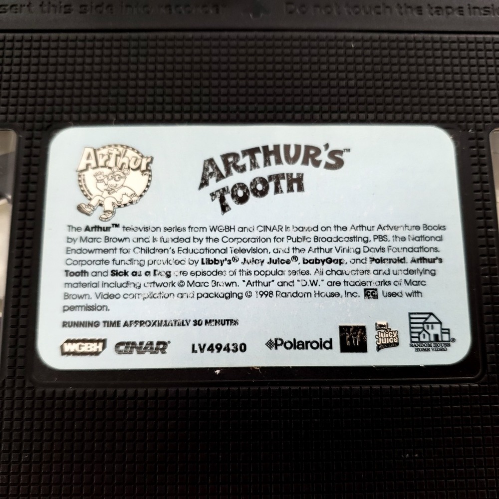 Arthur's Tooth Plus Sick As A Dog (VHS, 1998) - Picture 3 of 12
